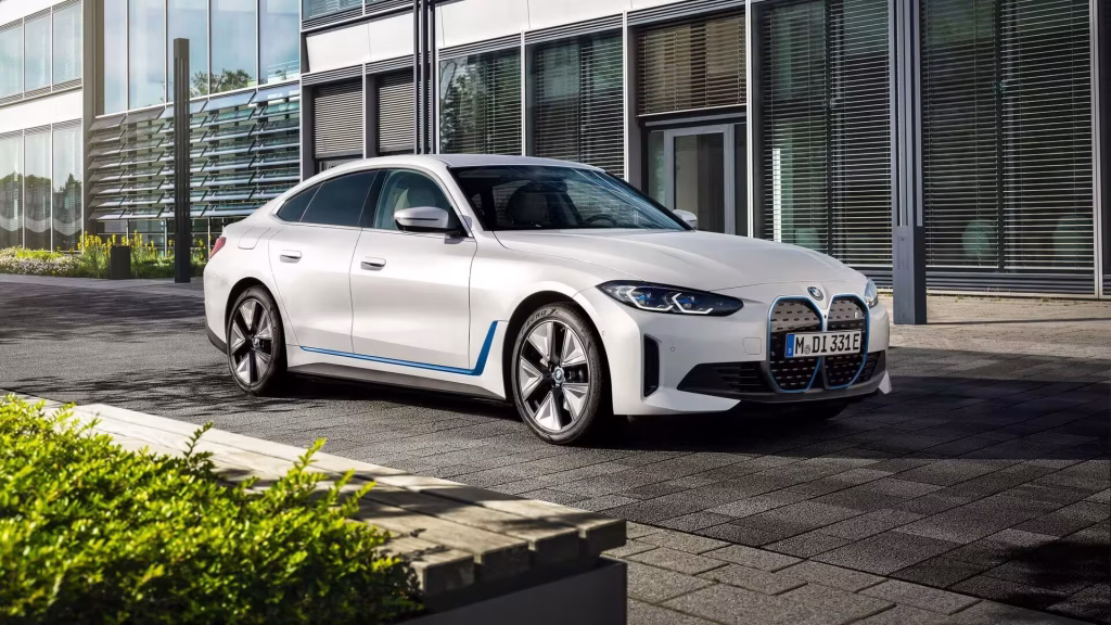 BMW i4