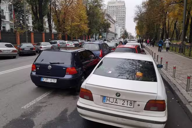 Авто з Литви vs Польщі