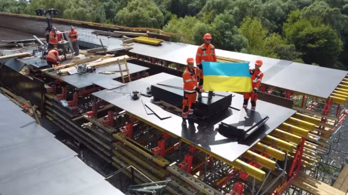 Відновлення України